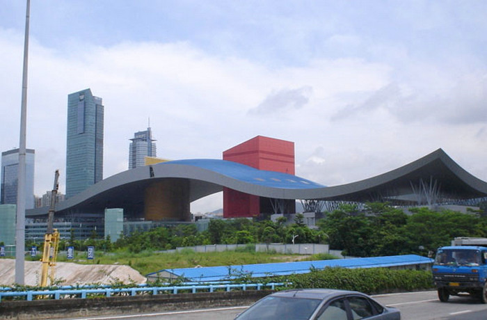铝单板幕墙，深圳市民中心案例